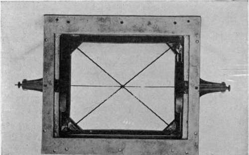 Negative lens and mount, viewed from above.
